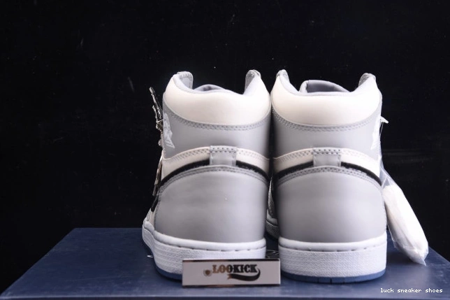 Reps LUCY (DR Retro DR box) CN8607-002 x shoe 1 Jordan High 0819